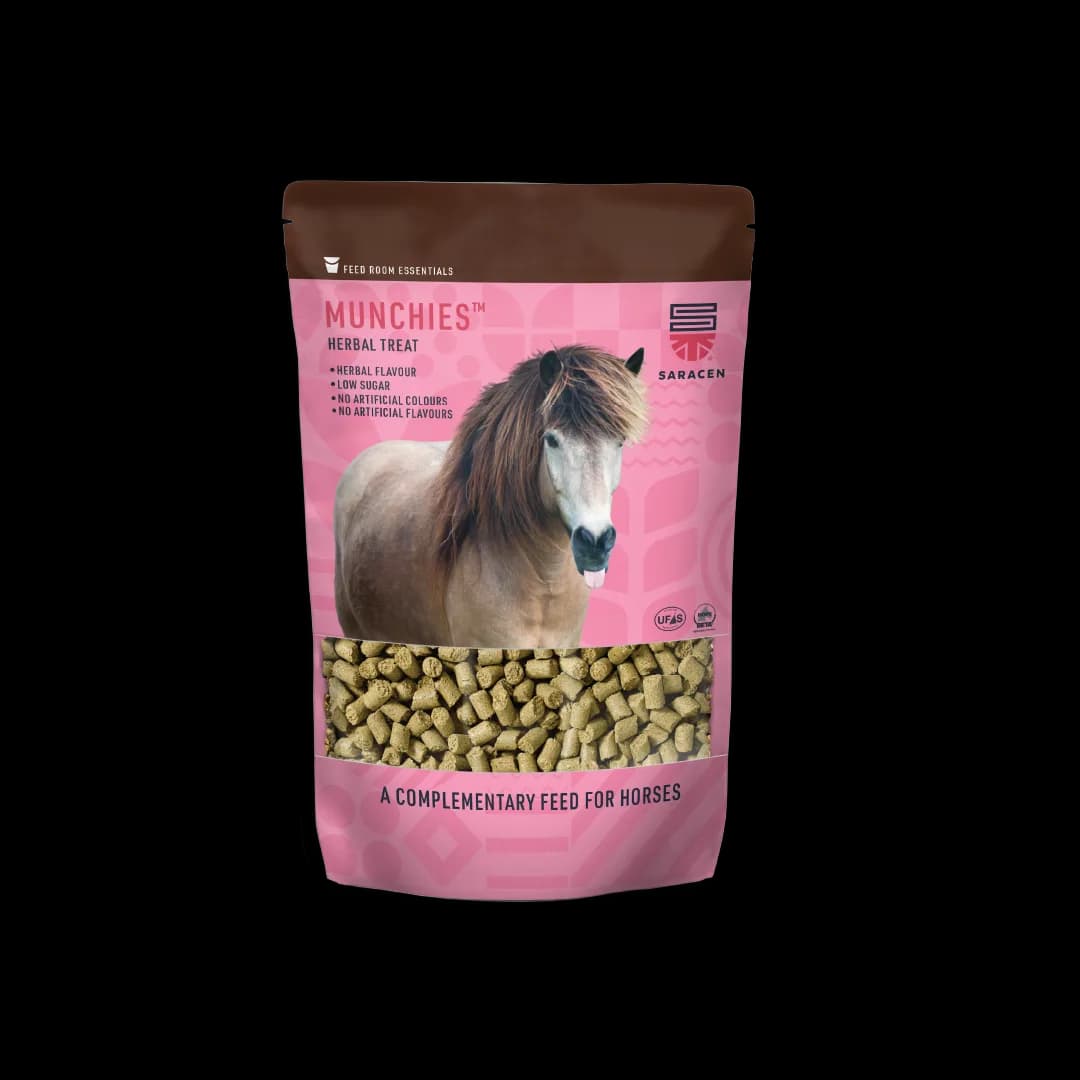 Saracen Munchies 1,8 kg - ziołowe cukierki dla koni